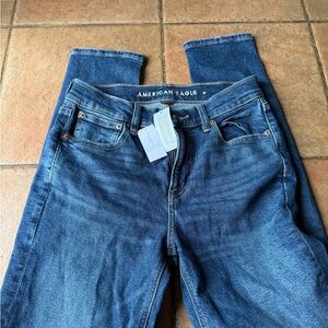 American Eagle Outfitters Women’s Dark Blue Skinny Jeans